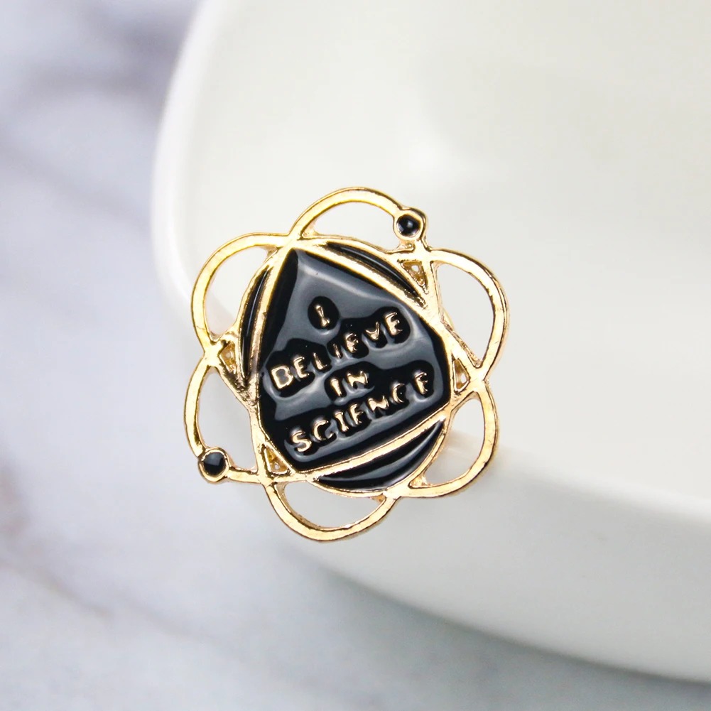 Science Themed Atom Brooch Hun - Science Hunter 리뷰 및 가격